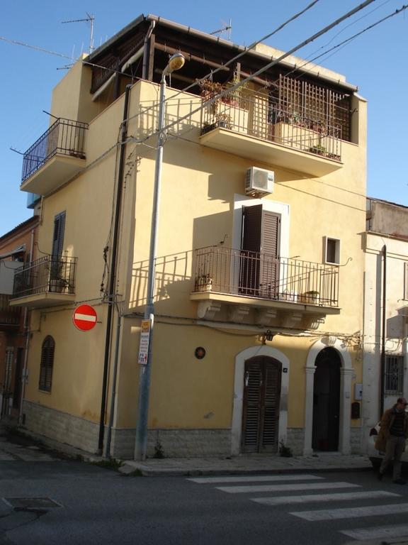 Casa Zafarani Marina di Ragusa Exterior foto